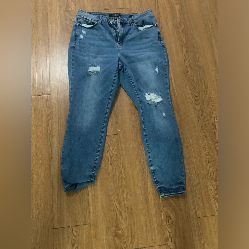 Judy Blue Light Colored Jeans